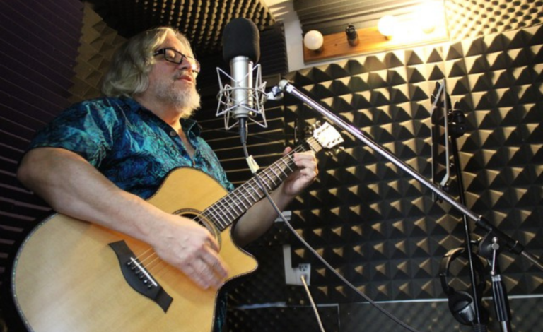 Bringing Back Rock N’ Roll With Brian Lawley