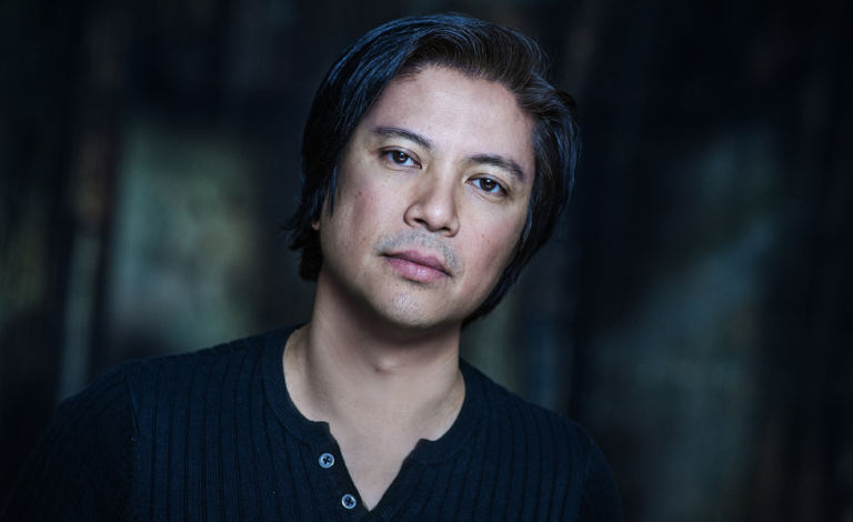 Actors Helping Actors, With Thet Win