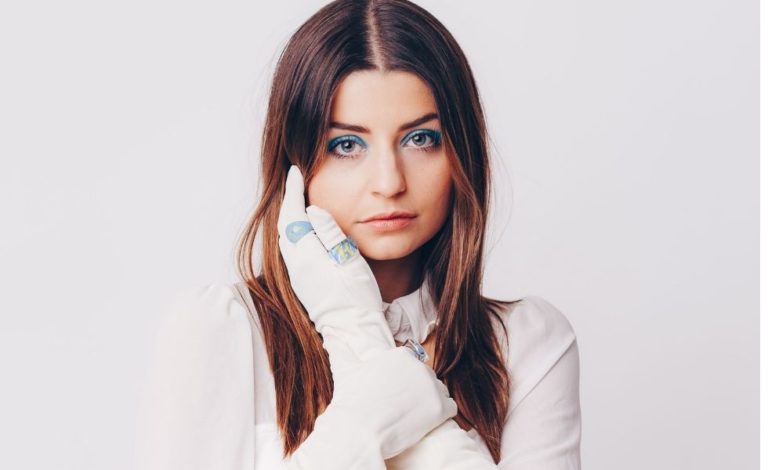 Meet Sara Lesneski The Social Media Guru