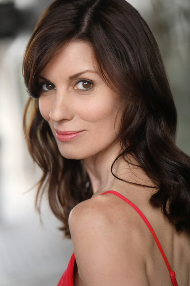 Get To Know Actress Angela Peters As She Pursues Her Dream