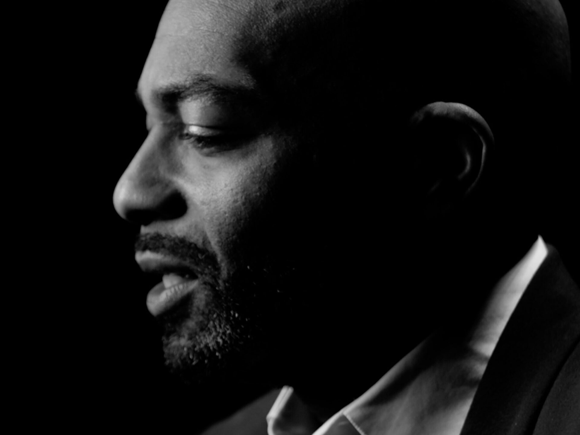 BRANDON VICTOR DIXON