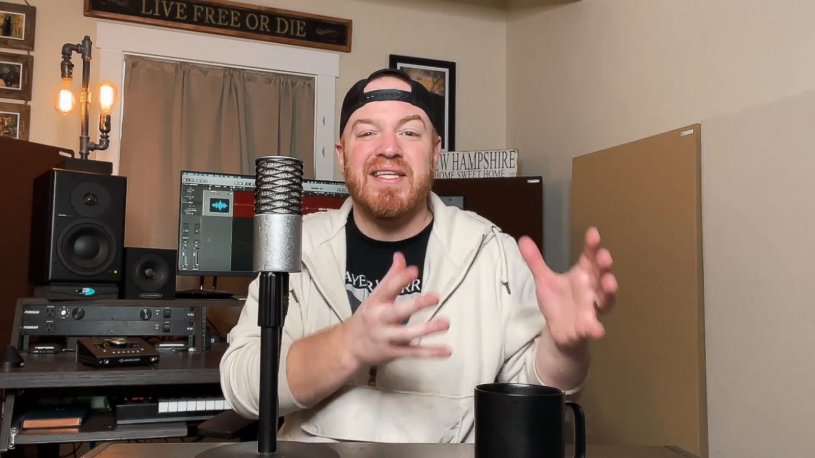 Dax Hamma talking about mixing in his home studio