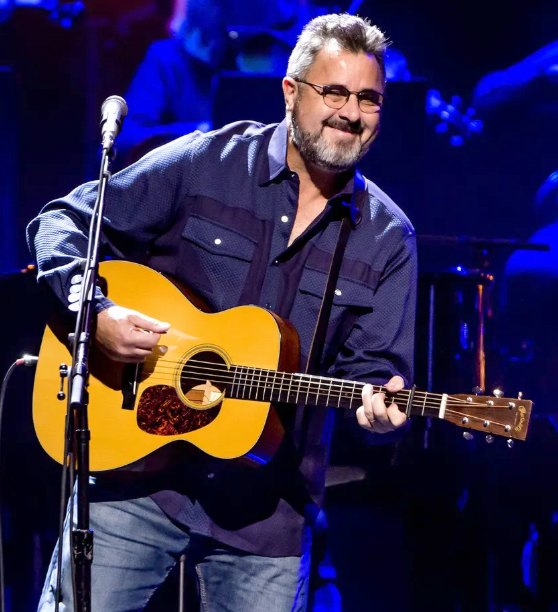 Vince Gill of the Eagles