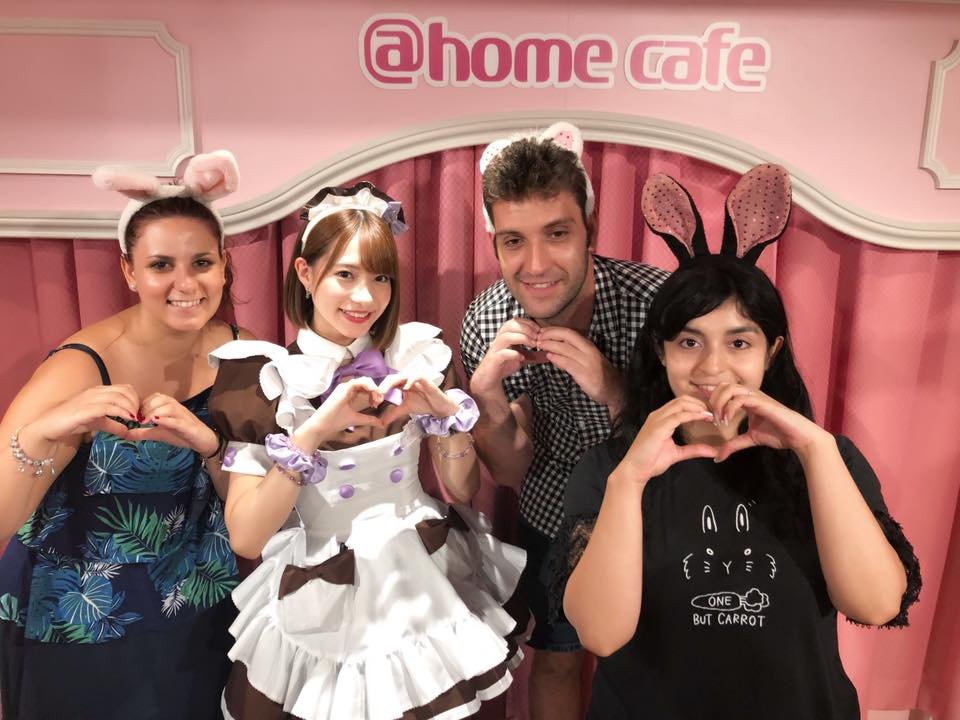 A maid cafe table with decorated food and drinks