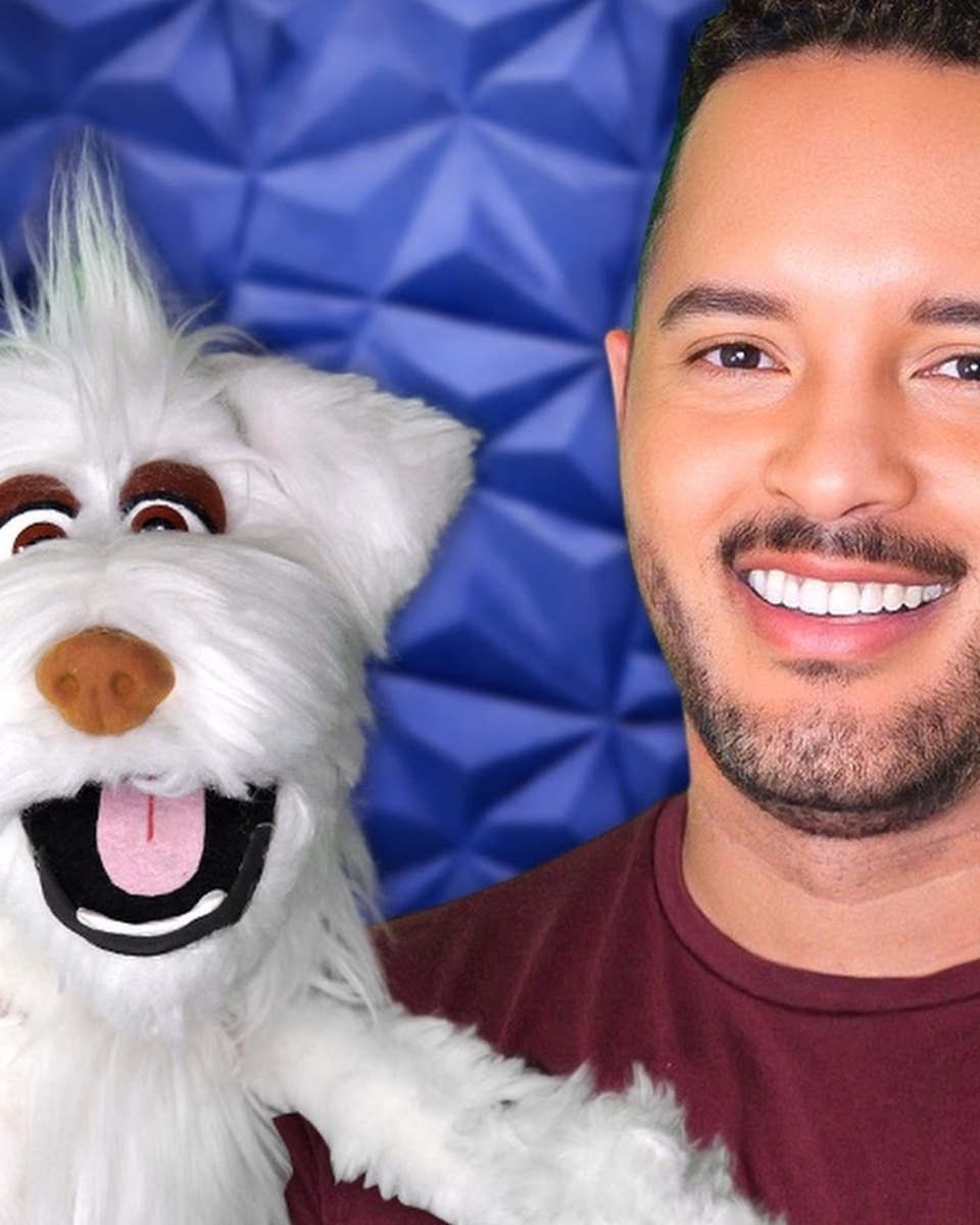 Jonathan Jordan, performer, puppeteer & creator